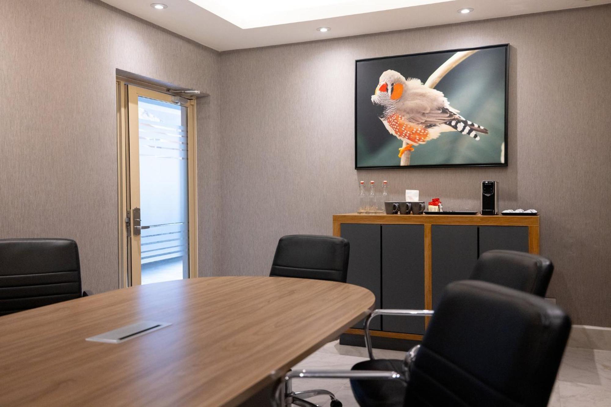 Voco Saltillo Suites By Ihg Екстер'єр фото