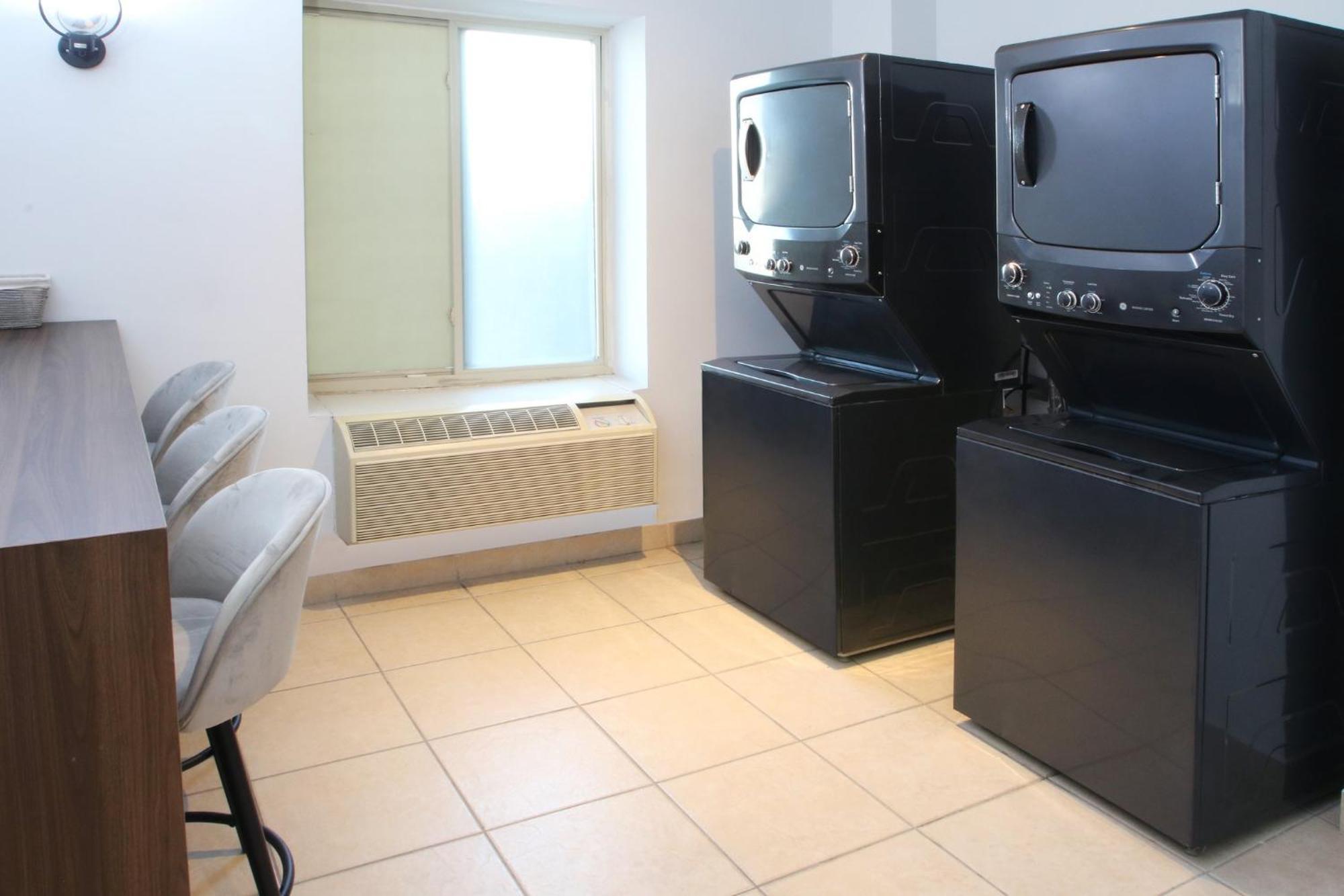 Voco Saltillo Suites By Ihg Екстер'єр фото